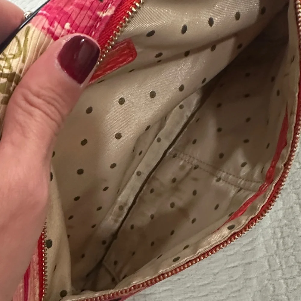 Kate Spade Vintage Floral Tote with Black Handle - Picture 9 of 10